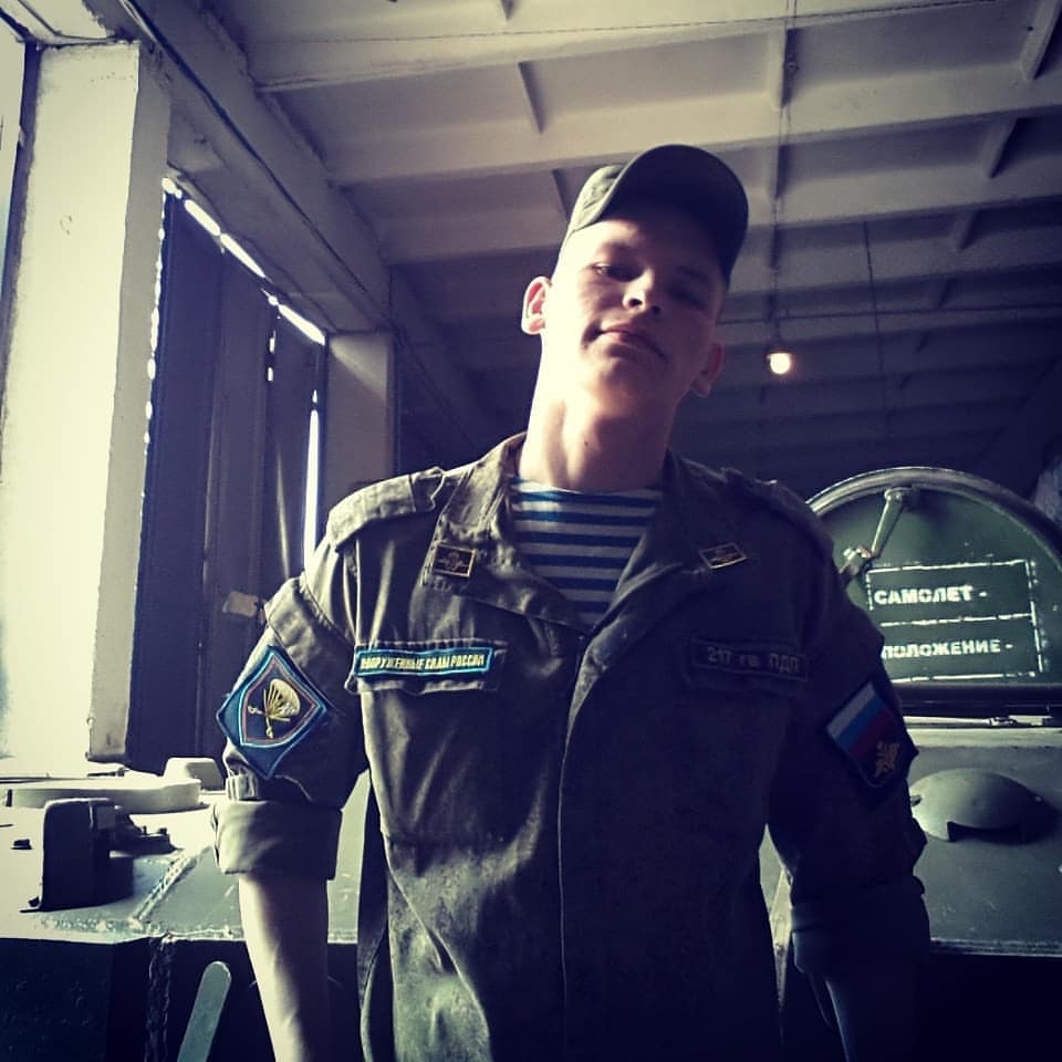 С праздником, товарищи десантники! С днем воздушно- десантных войск! #90летвдв