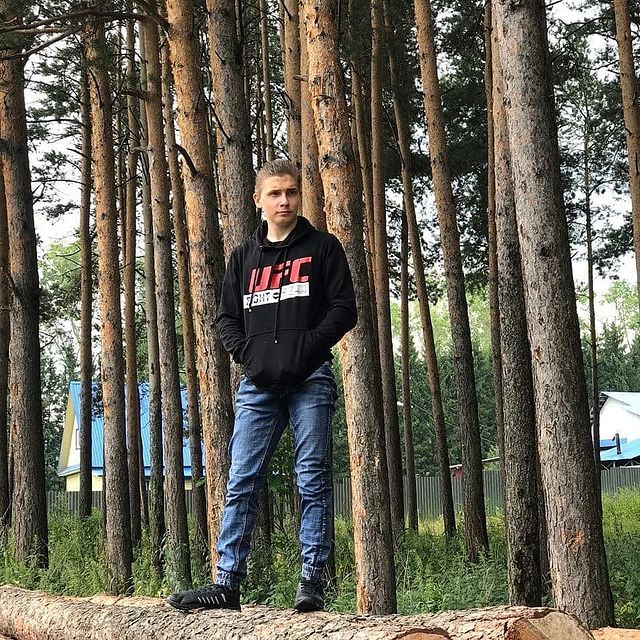 rusla_nsakhautdinov в LOOKY. . null