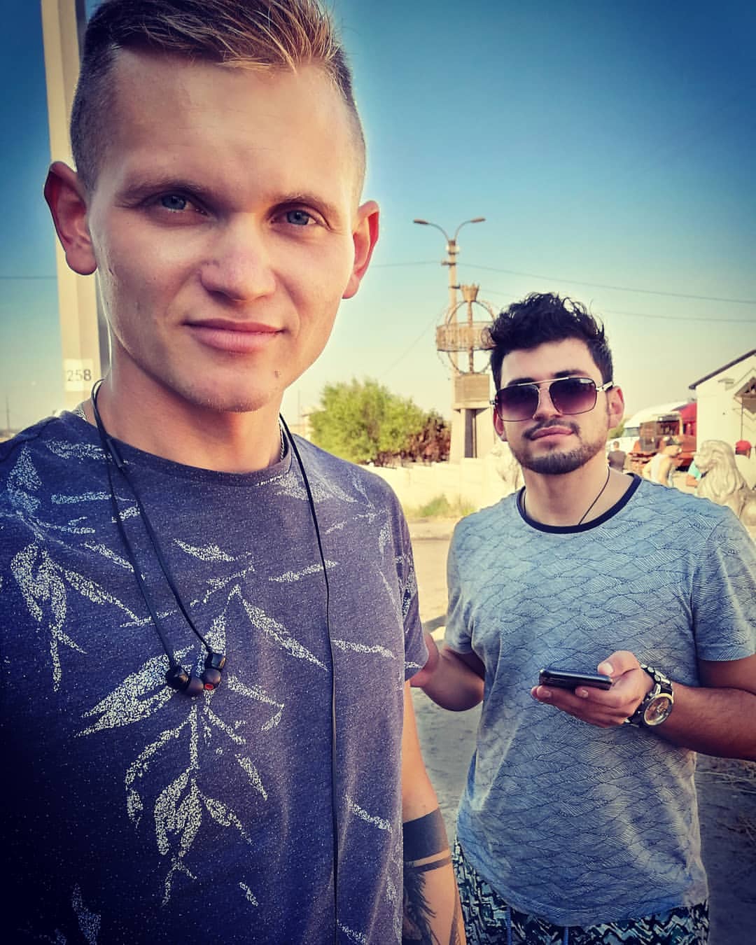 andreymoroz_ в LOOKY — публикация