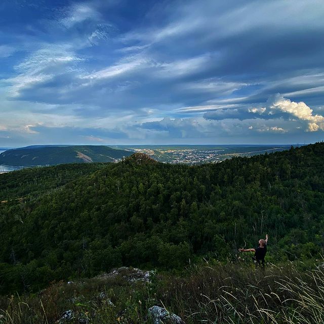 in5tame в LOOKY. #nature,#naturelovers,#nature_perfection,#natureza,#naturelover,#naturehippys,#instagramanet,#instatag,#nature_shooters,#natureporn,#natureaddict,#pretty,#nice,#photooftheday,#weather,#day,#mothernature,#beautiful,#beautifulday,#outdoors,#sky,#sun,#happyday,#happylife,#real,#sunset,#sunrise,#blue,#flowers,#tree. 🍃
.
.
.
.
.
.
.
..
...