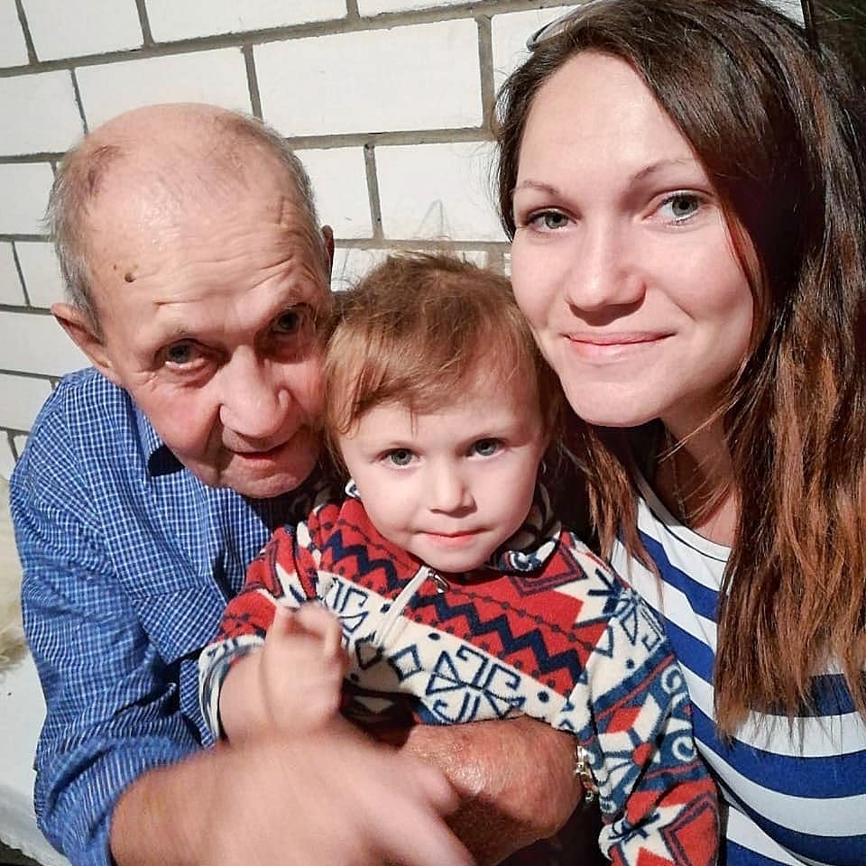 ks_zaharova_ in LOOKY. . Сегодня день рождени...