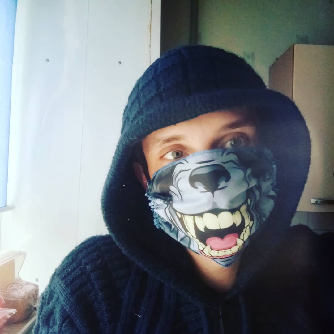 black_faded_cat in LOOKY. . null