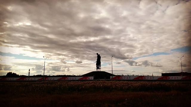 maximabaimov в LOOKY. . null