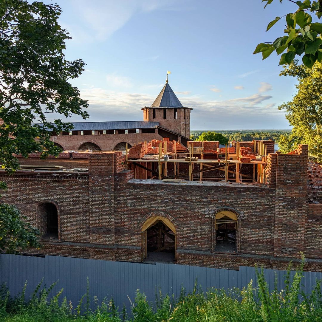 klukvort в LOOKY — #нижнийновгород #кремль #строительство