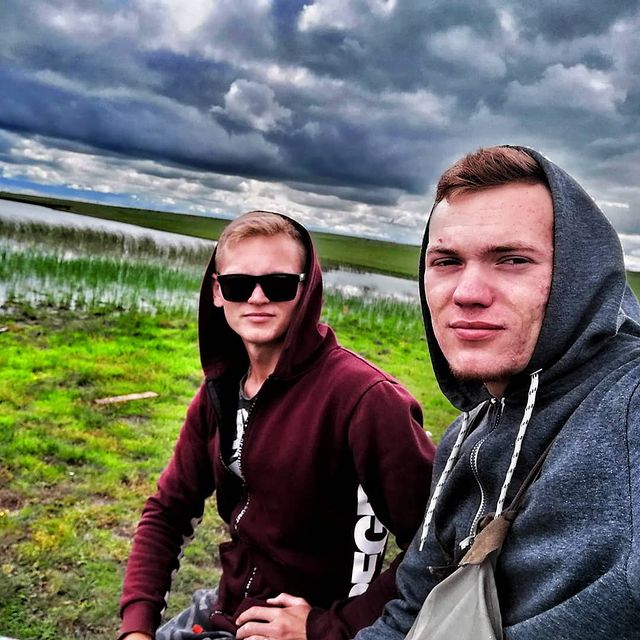 andreymoroz_ в LOOKY. . null