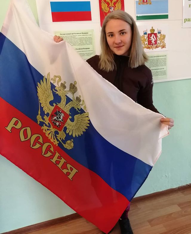 luchnikova_anastasia в LOOKY. #ПодФлагомРоссии66,#МойФлагМояИстория,#МОАлапаевское,#алапаевскийрайон,#МКОУЯлунинскаяСОШ. Участвую в акции "ПО...