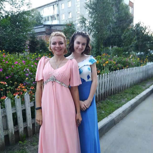 zhannamustakaeva в LOOKY. #моядочечкаКристина,#выпускной2020.. #моядочечкаКристина ...