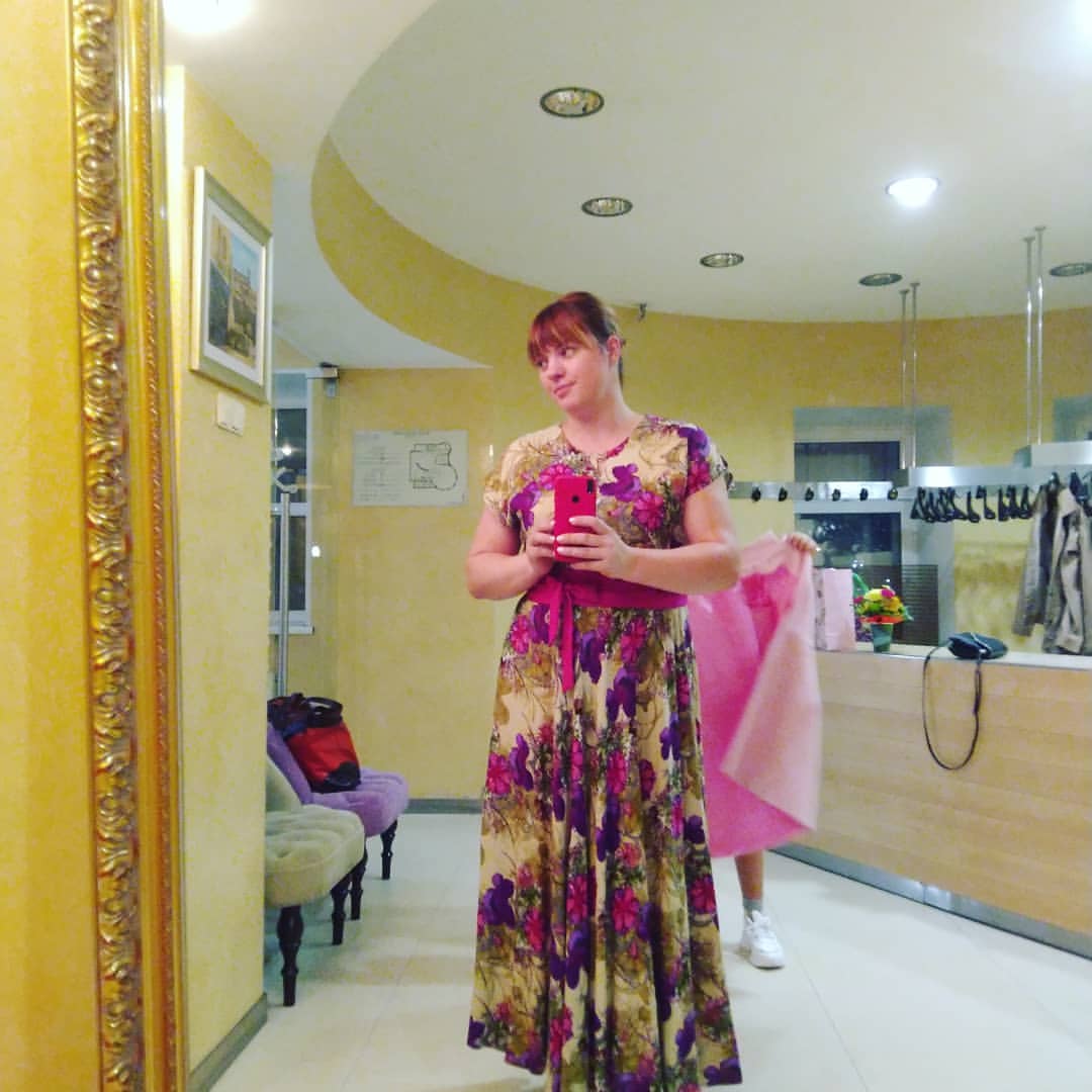 pereverzeva.photo в LOOKY. #надочащевстречаться,#любимаядевочка,#девочкитакиедевочки,#платьюшко,#хорошопосидели. Развеялась на дне ро...