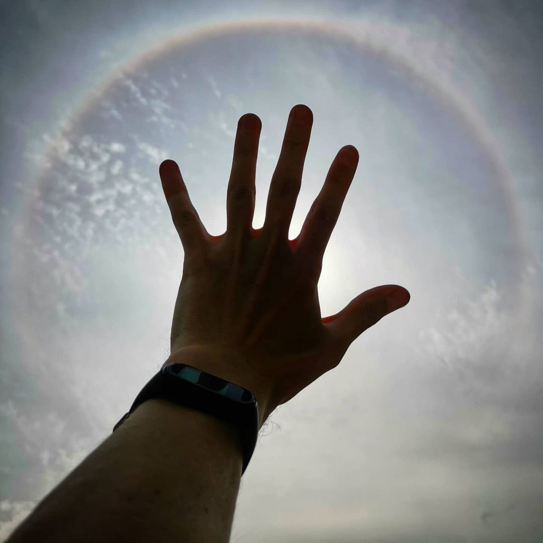 tialyur в LOOKY — #Гало - это такая радуга 🌈 вокруг солнца. #безфильтров ☀ 🖐