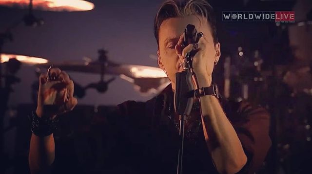 shinobi_koe в LOOKY. #lacrimosa,#lacrimosashow,#lacrimosalive,#concert,#onlineshow,#onlineconcert,#symphonicmetal,#darkmusic,#worldwidelive,#livemusic,#inspiration,#gothicmusic,#gothicmetalband,#gothicmetal,#alternative,#tilowolff,#annenurmi,#lacrimosafan,#lacrimosafans,#30thanniversary. English ⬇️
Хочется о...
