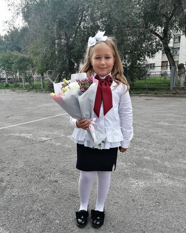 neverovaoxana в LOOKY. . Моя первоклашка😍