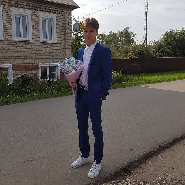 elenabelleza в LOOKY. #1сентября#11класс. Провожаем в школу)))...