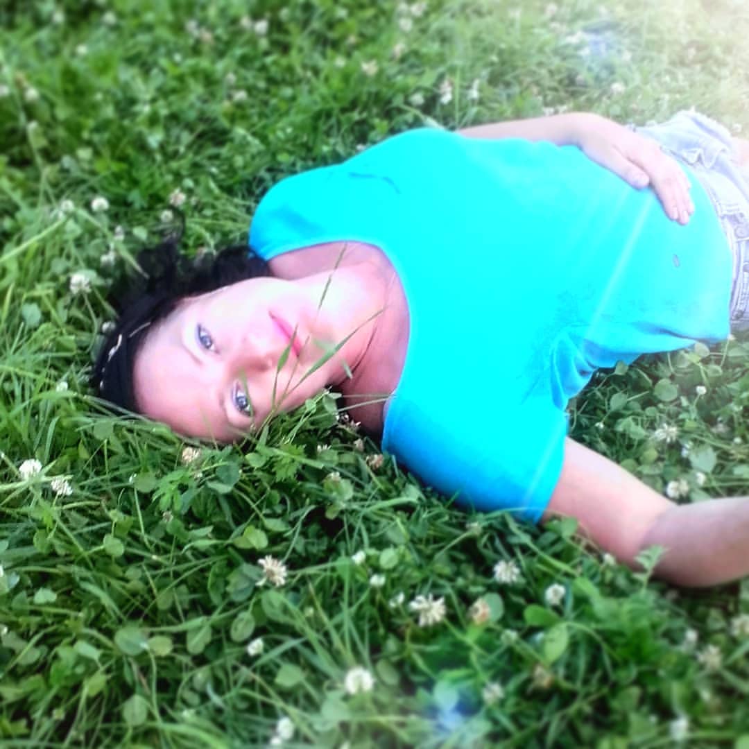 ts.raz в LOOKY — 🌱Раз, два, три… Присесть пониже.
Раз, два, три… 🌾Трава все