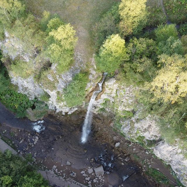_freefly_313 в LOOKY. #медовыеводопады,#водопад,#лето,#горы,#полет,#dji,#дрон,#minvody_life,#minvody_love,#pulsmv,#mineralnyevody,#вода,#река,#воздух,#кчр,#кчр09,#свысотыптичьегополета. #медовыеводопады #во...