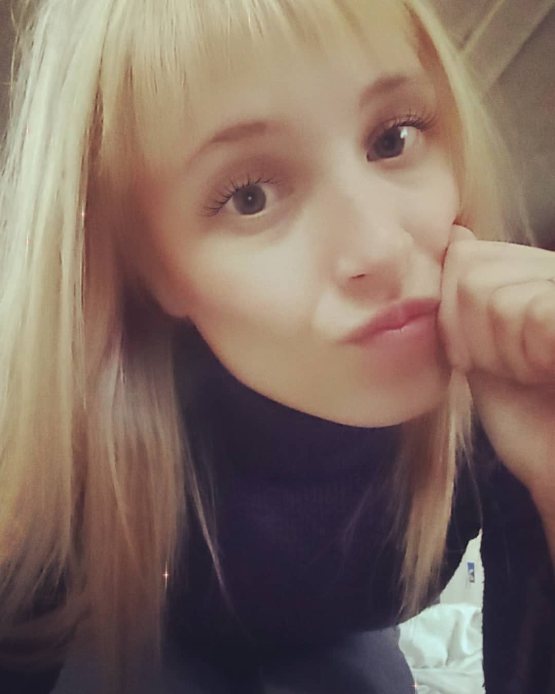 taniushkaskotnikova в LOOKY — Как больно приходить туда, где тебя уже никто не ждёт.
#меды