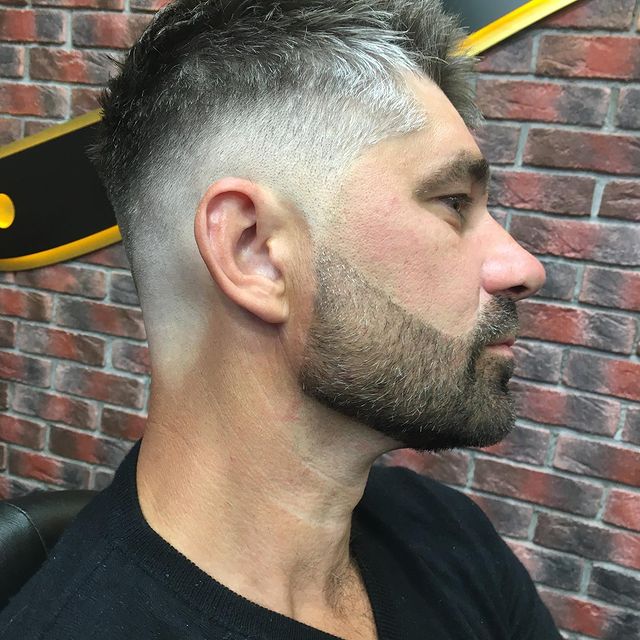 andrewmogout_barber в LOOKY. #барбершопбронницы,#стрижкабронницы,#барбербронницы,#бронницыдети,#бронницыстрижки,#олдбойбронницы,#бронницымамы,#bronnitsy,#haircutforgents,#barbergrammers,#barberstyle,#fade_players,#100kbarbers,#worldofbarbers,#hairstylesgents,#menshairs,#menshairworld,#barberzoneworldwide,#sharpfade,#barberstyledirectory,#haircutsboyz,#top_barberpost,#sfs_barber. Текстурная топзона и...