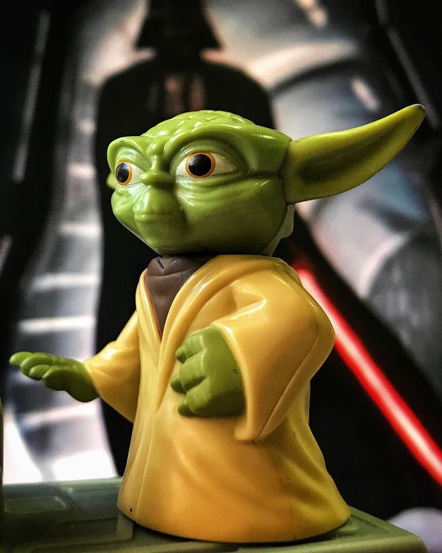 toys_pin в LOOKY. #lucas,#starwars,#darthvader,#yoda,#игрушки,#динозавры,#динозавр,#дети,#детство,#dinosaur,#dinosaurs,#child,#children,#family,#science,#shotoniphone,#iphonography,#iphone7,#mobilephotography,#love,#lol,#hipster,#woodworking,#wood,#nature,#travel. May the Force be wit...
