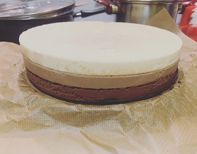 bezumnaysemeika в LOOKY. #торт,#тришоколада,#готовимдома,#готовимсами,#БезумнаяСемейкаготовит,#БСрецепты. Торт «Три Шоколада» ...