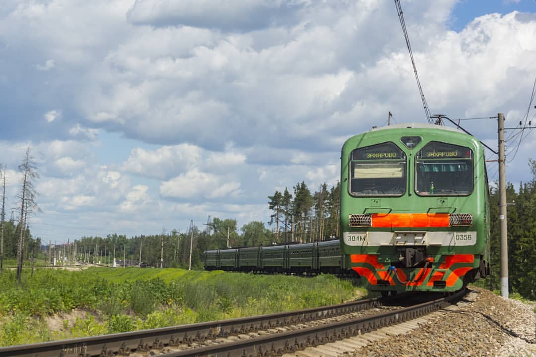 the_railway_fan в LOOKY — ЭД4М-0356
#эд4м #электропоезд #фрязево #ногинск #захарово #ц