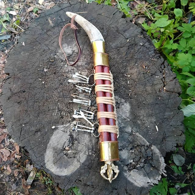 shamanstvo5 в LOOKY. #бардаг#жезл#атрибутшамана#шаманство#шаманизм#шаманынабайкале#байкал#ольхон#шаманскийкостюм#шаманскиймагазин#обряд#камлание#магия#magic#shamanstvo#shamanism#shaman. БАРДАГ - ШАМАНСКИЙ Ж...