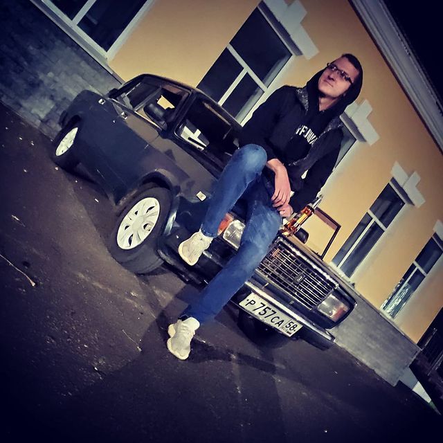 _alex.lubshev20_ в LOOKY. . Отдыхай пока молодой
