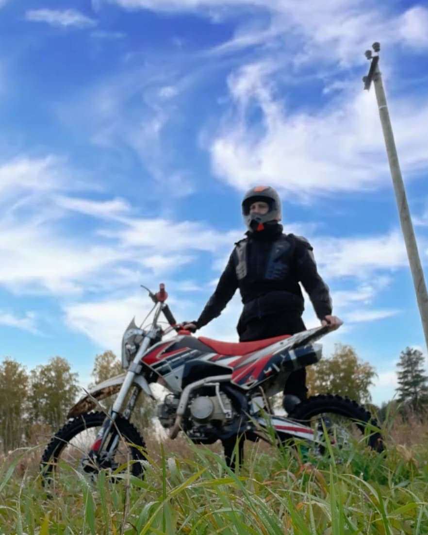 kl1k_9o в LOOKY. #sportbike,#pitbike,#sport,#enduro,#грязь,#дрифт. Знакомство с питбайк...