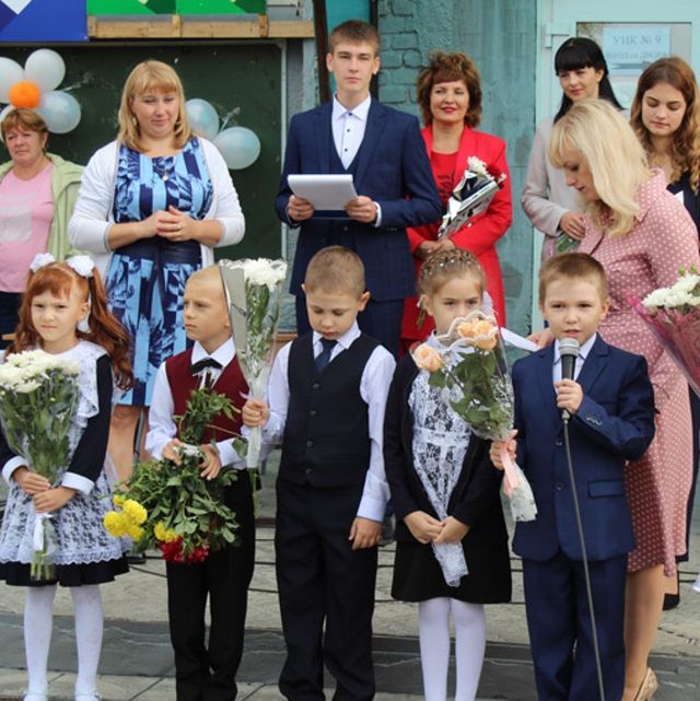 baganschool1 в LOOKY. #деньзнаний,#1сентября,#баганскийрайон,#мбоубаганскаясош,#школа. #деньзнаний #1сентяб...