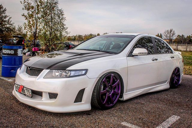 p_osher в LOOKY. #race,#honda,#euror,#accord,#tsx,#accordfamily,#accordrussia,#abcustoms.ru. Foto: @sangezz 
Org:...