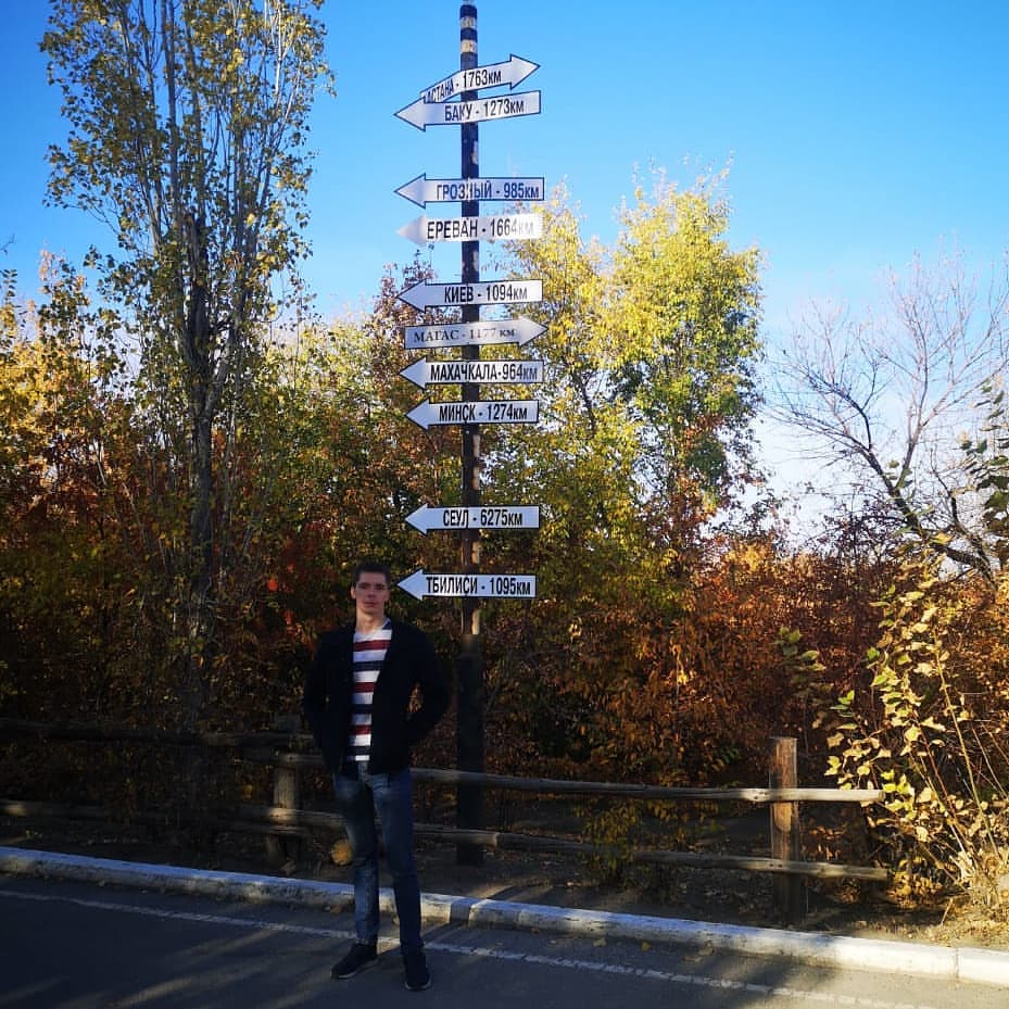 #саратовсити#саратовlife#дальняядорога#паркпобеды#интересноерядом
И навигатор теперь не нужен))) 
©️Саратов