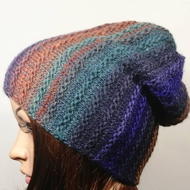 usknits в LOOKY. #usknits,#вязанаяшапка,#мужскаяшапка,#женскаяшапка,#шапкатыковка. Провожаем Бабье Лето...