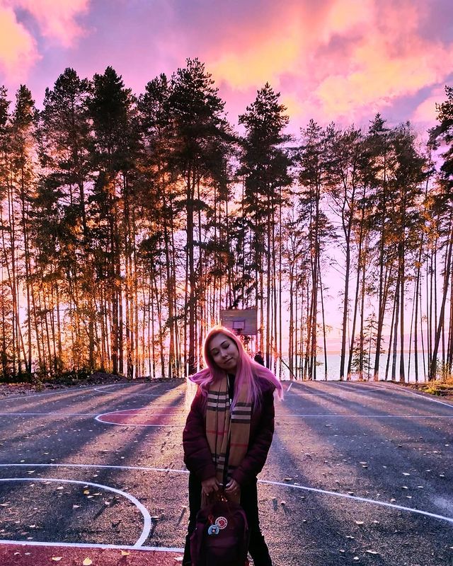 azalia_areves в LOOKY. . Pink edition