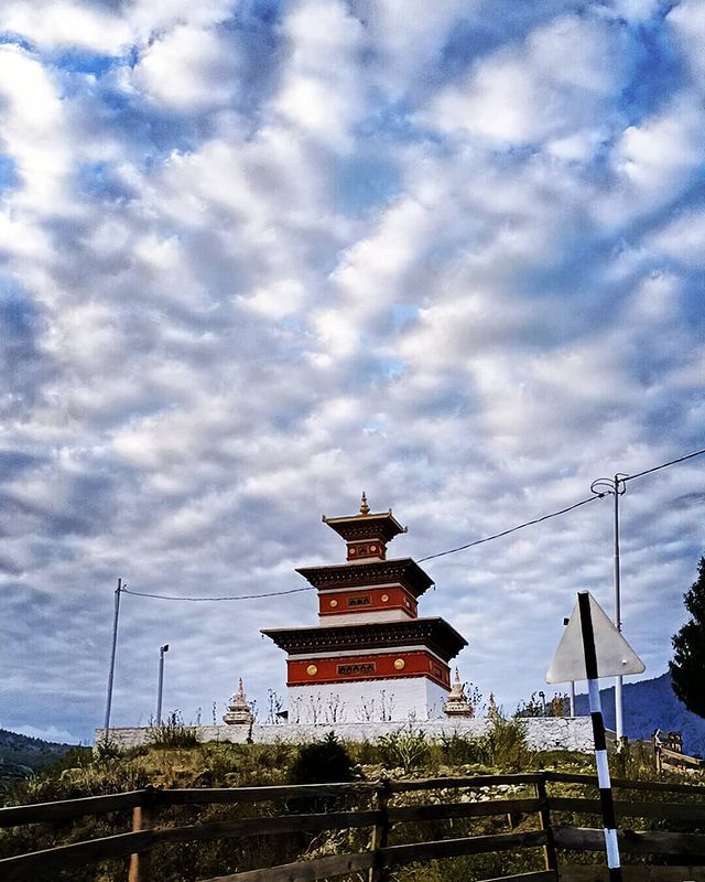 sujanmongar506 в LOOKY. . null