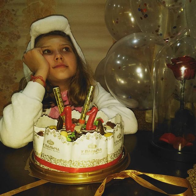 uljanova_olga84 в LOOKY. . Нам 11!!!