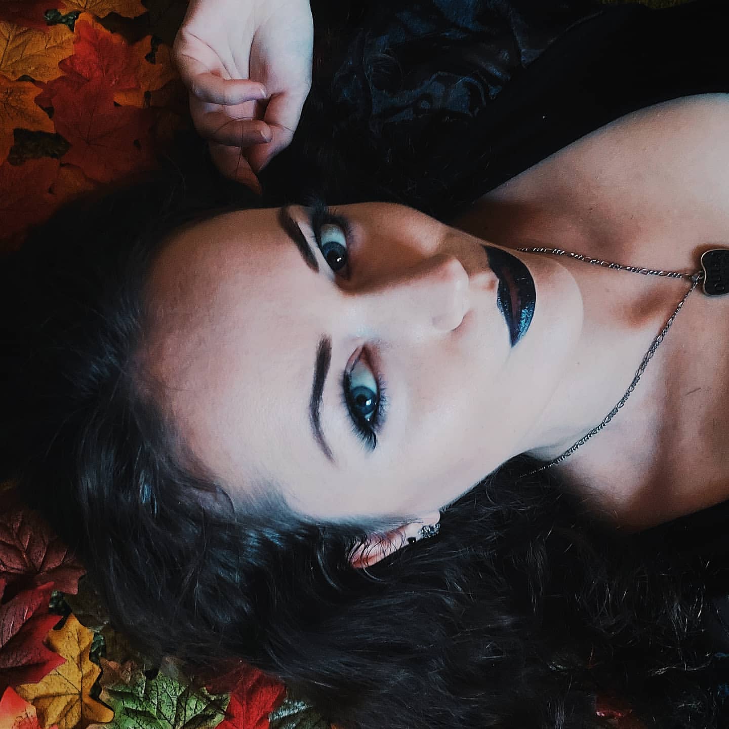 daria_mint.photo в LOOKY — Главное- понять свое предназначение.🔮
#черныймойлюбимыйцвет