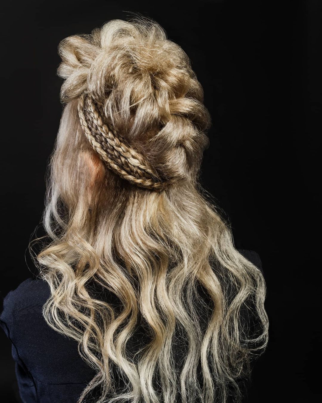 arthair_official_yanashamara в LOOKY — фото 3