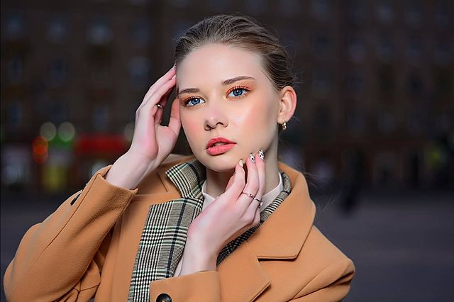 berezhanskaya_makeup_32 в LOOKY. #бережанскаякристина,#макияжнафотосессию,#визажистбрянск,#макияж,#прически,#брянск,#свадебныймакияж,#свадьбабрянск. 📸Осенняя фотосессия...