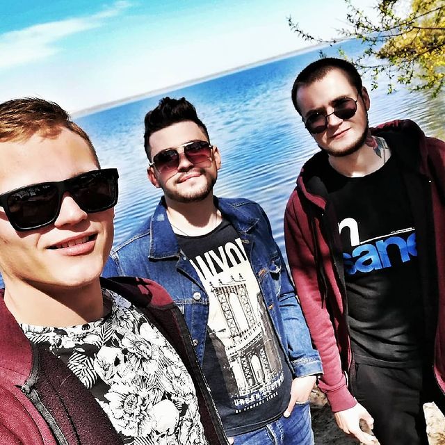 andreymoroz_ в LOOKY. . А вот только был май