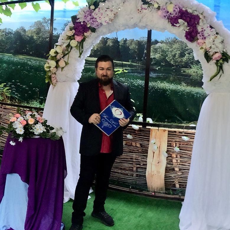 vinokurov_konstantin36 в LOOKY — Минутная готовность ⏳ !

#дуэткарамельноесердце #юбилей #кор