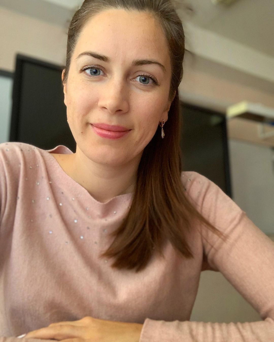 sirichenko__vera в LOOKY — КАРМИЧЕСКИЙ ПУТЬ 

Не так давно я начала обучаться на курсе