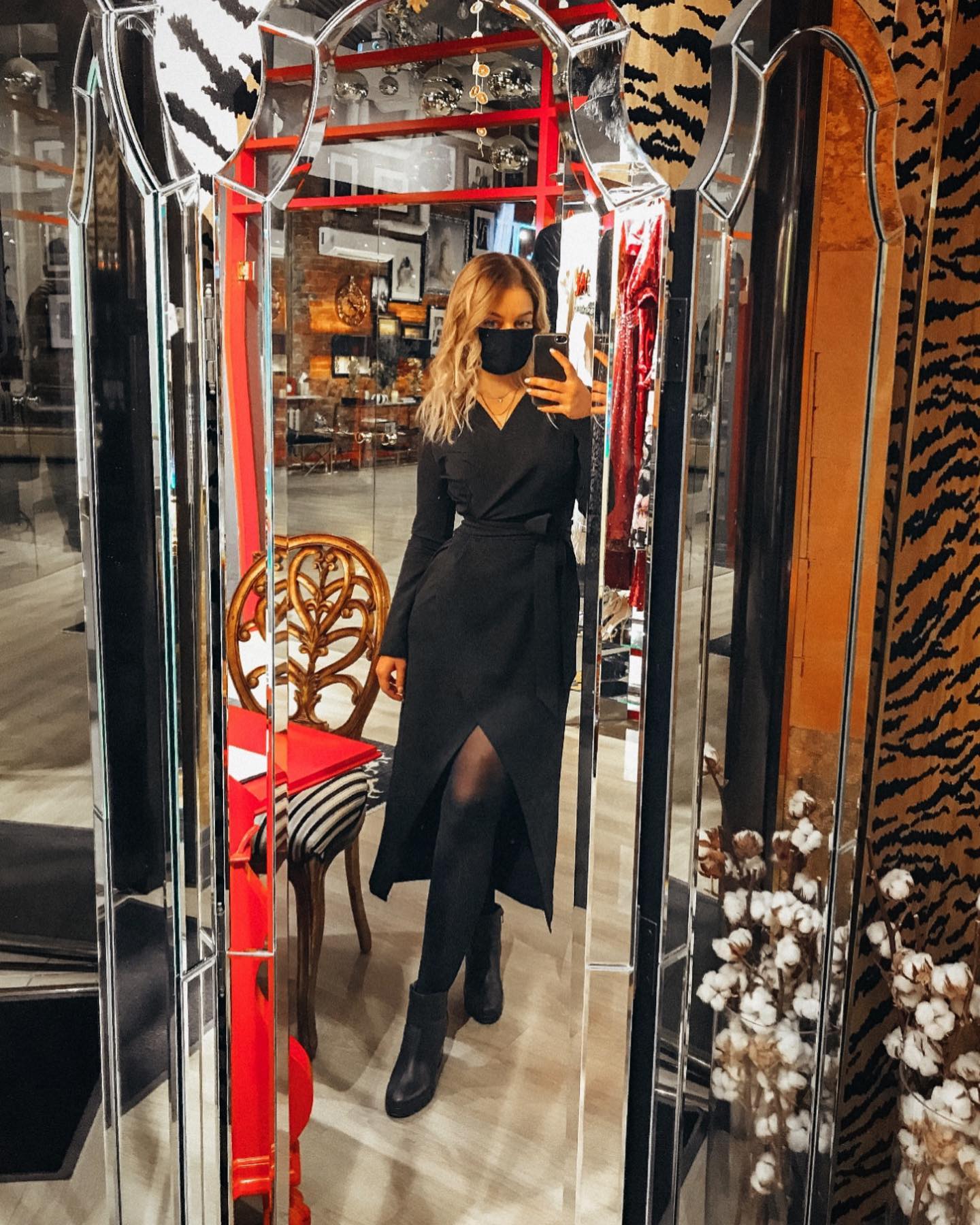 anna_ts_0704 in LOOKY. #2020,#totalblacklook. #2020 #totalblackloo...