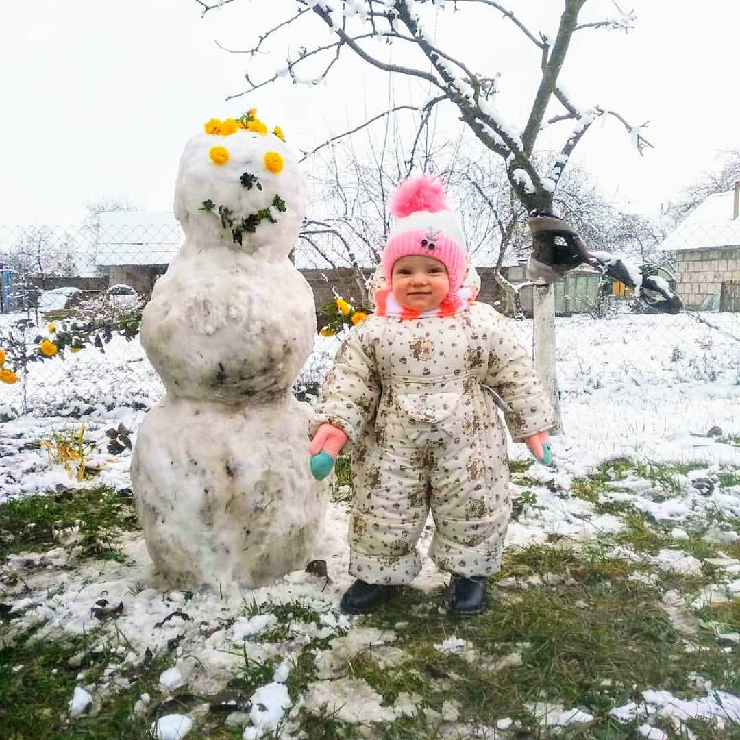 small_moon_s in LOOKY. . ☃️❄️❣️