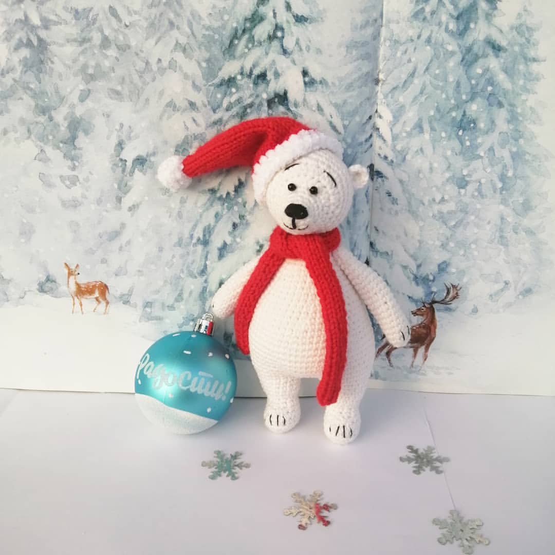 lara.knit27 в LOOKY. #вязаниекрючком,#мквязание,#белыймедведь,#мишкакокакола,#cocacola,#авторскаяигрушка,#мягкиеигрушки,#игрушкиручнойработы,#мишкакрючком,#игрушкакрючком. Вторая авторская игр...