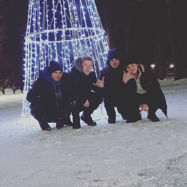 mksimtelnov в LOOKY. . null