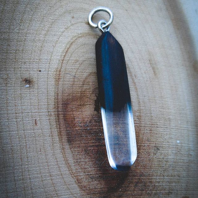oleg_lll_ in LOOKY. #art,#artist,#jewelry,#epoxyjewelry,#epoxyart,#woodworking,#wood,#woodjewelry,#photo,#photographer,#handmade,#handmademaster. Наконец то я добралс...