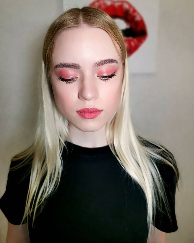 berezhanskaya_makeup_32 в LOOKY. #бережанскаякристина,#makeupkorours,#макияжнафотосессию,#визажистбрянск,#макияж,#брянск,#свадебныймакияж,#макияжбрянск#свадебныймакияжбрянск,#визажист,#визажистмосква,#фотографбрянск,#макияж,#makeup,#бьюти,#косметика. #бережанскаякристина...