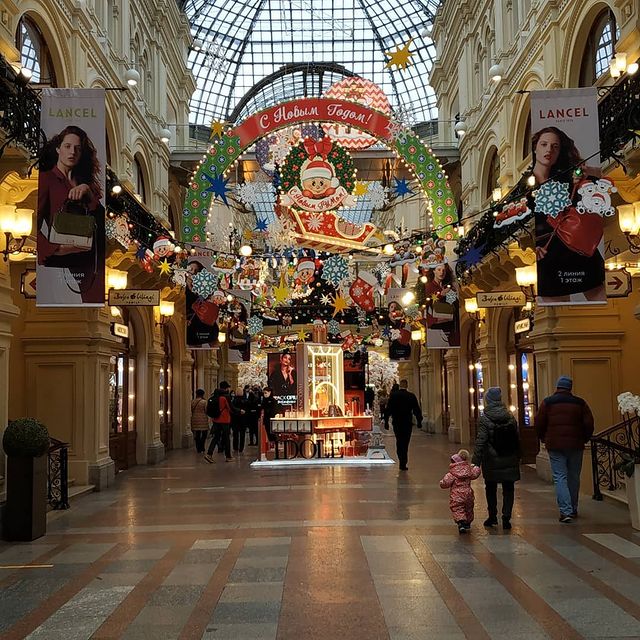 elenas0703 в LOOKY. #,#gum,#moscow,#ilovemoscow,#happynewyear,#новыйгод. Новому году быть нес...