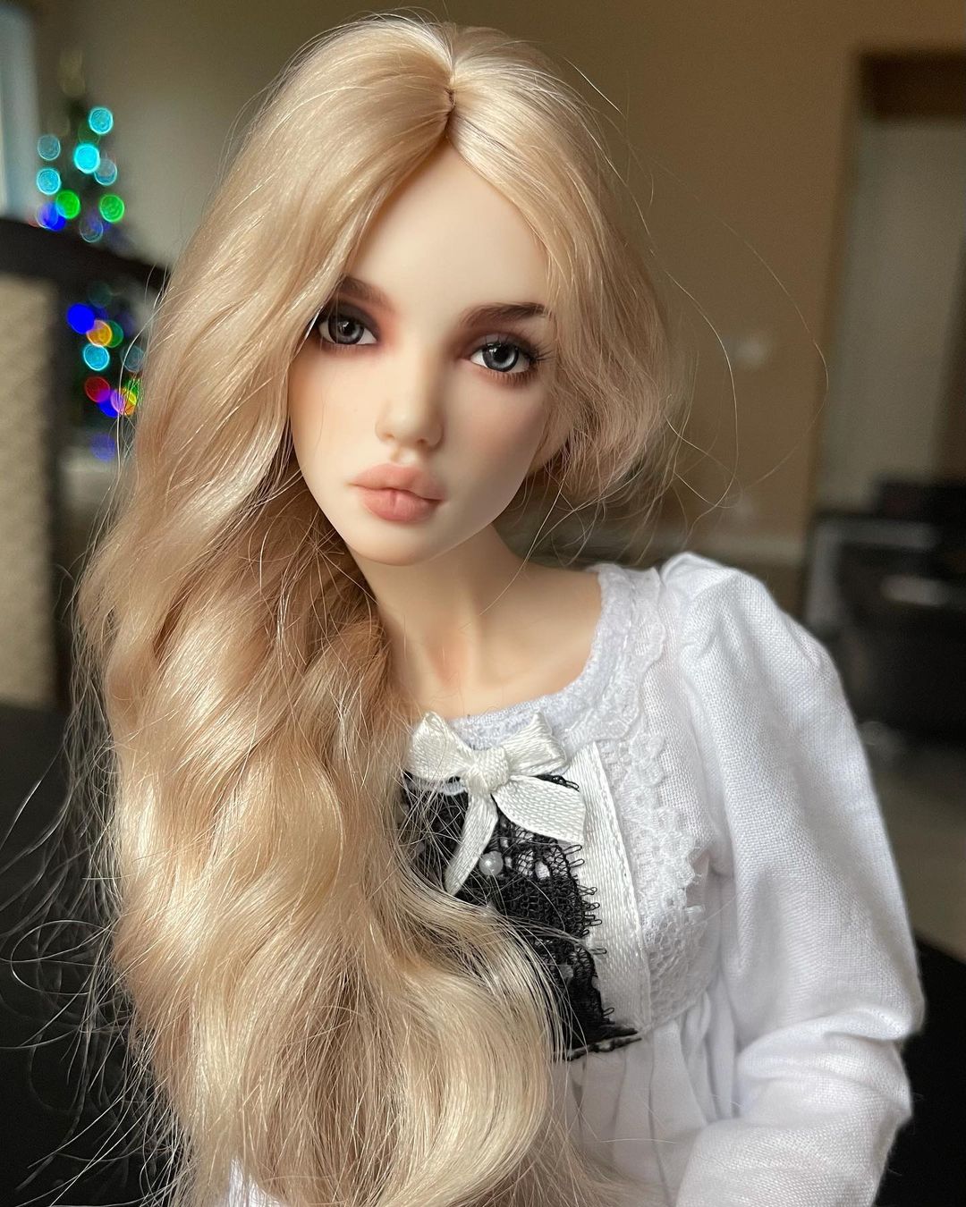 sea2702 in LOOKY. #eslynsdoll,#eslynsdollchloe,#eslynsdollschloe,#bjd,#fashion,#fashiondoll,#amazing,#art,#hair,#doll,#arttoy,#wigfordoll,#hairstyle,#handmade,#dollclothes,#dollfashion,#dollphotography,#dollinstagram,#bjdphotography,#bjddoll,#artistdoll,#artdoll,#dollofinstagram. Chloe 
#eslynsdolls ...