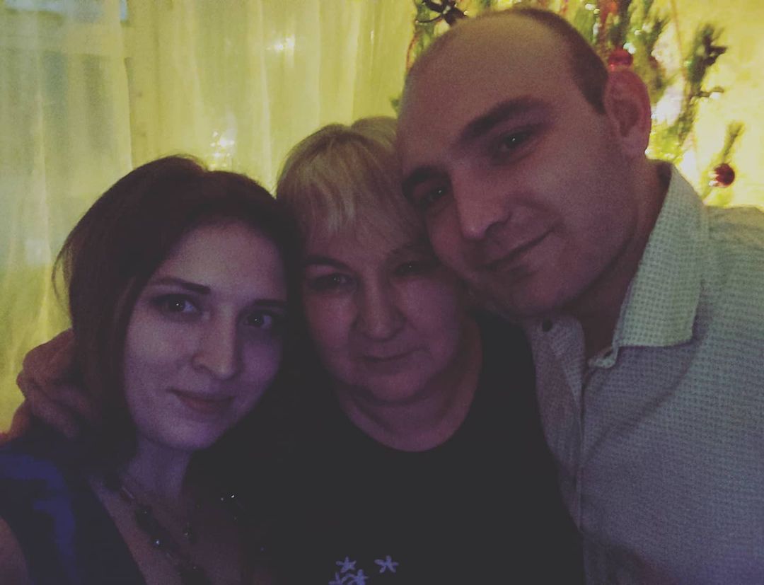 yukio_chi в LOOKY — 2021
спокойное и счастливое начало.
Сына НГ не дождался, лег