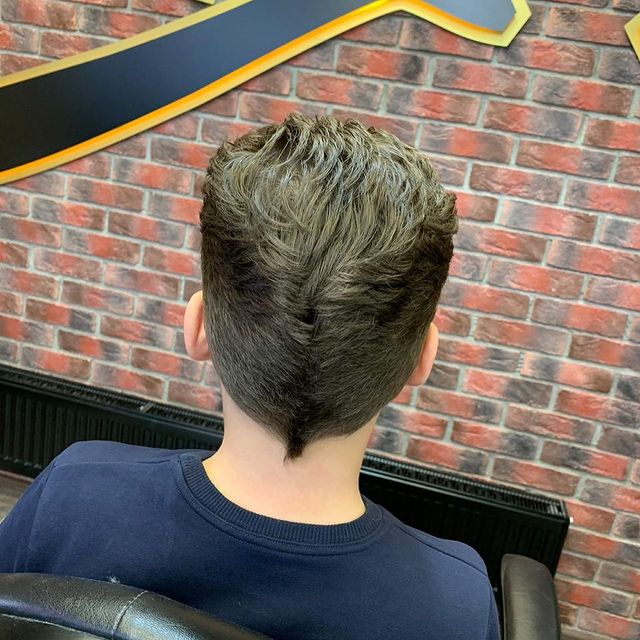 andrewmogout_barber в LOOKY. #барбершопбронницы,#стрижкабронницы,#барбербронницы,#бронницыдети,#бронницыстрижки,#олдбойбронницы,#бронницымамы,#bronnitsy,#стрижкибронницы,#haircutforgents,#barbergrammers,#barberstyle,#fade_players,#100kbarbers,#worldofbarbers,#hairstylesgents,#menshairs,#menshairworld,#barberzoneworldwide,#sharpfade,#barberstyledirectory,#haircutsboyz,#top_barberpost,#sfs_barber,#fadegame,#notoriousbarbers,#russian_barberpost,#dcprorussia. Детская стрижка на с...