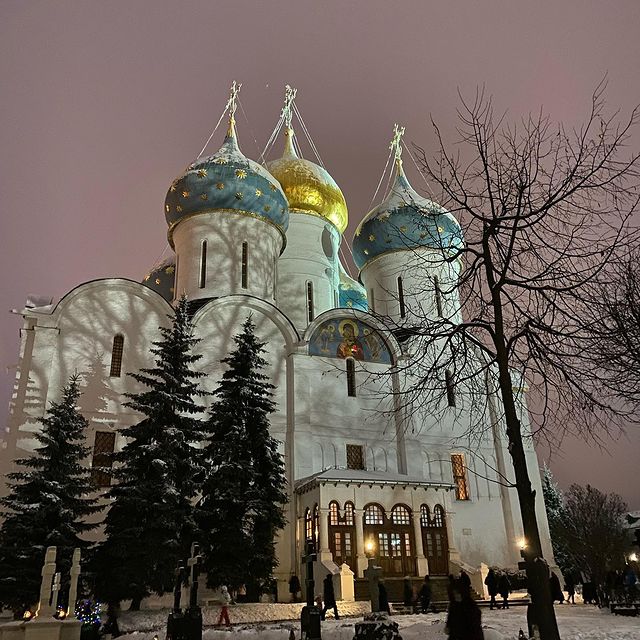 ta6195749 в LOOKY. . null